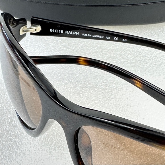 Ralph Lauren 7571/STS Oversized Rhinestone Sunglasses with Case – Early 2010s - Picture 4 of 12